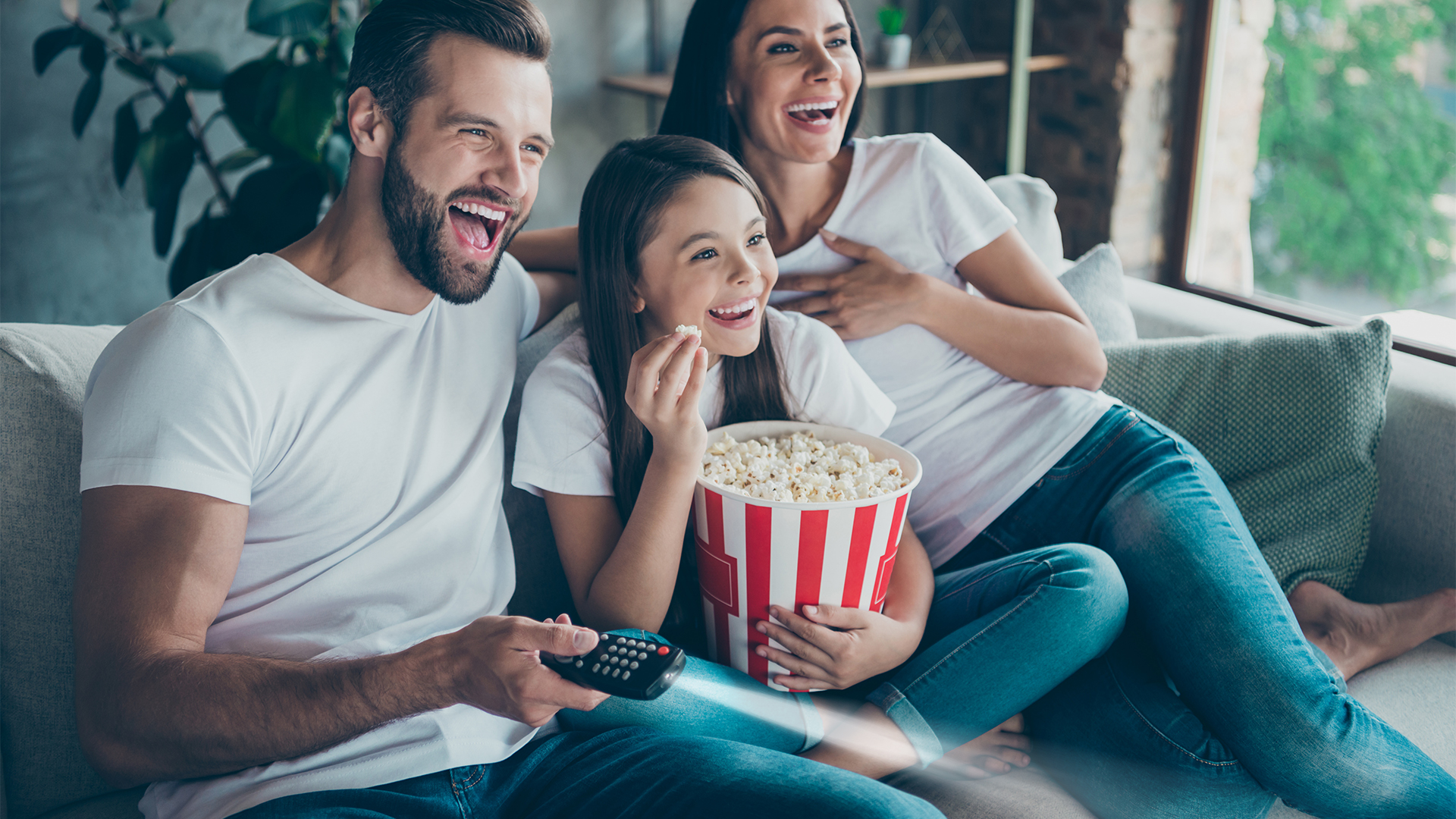 Film, Filme, Kino, Kinofilm, Hollywood, Heimkino, Familie, Blockbuster, Bollywood, Personen, Freizeit, Popcorn