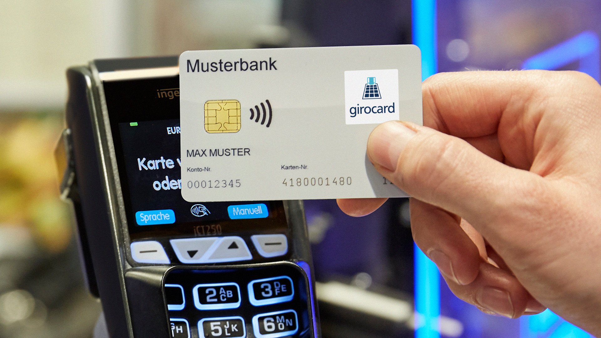 Bezahlen, Finanzen, Zahlungsmittel, girocard, EC-Karte, Debitkarte, Zahlungsmethoden, Maestro