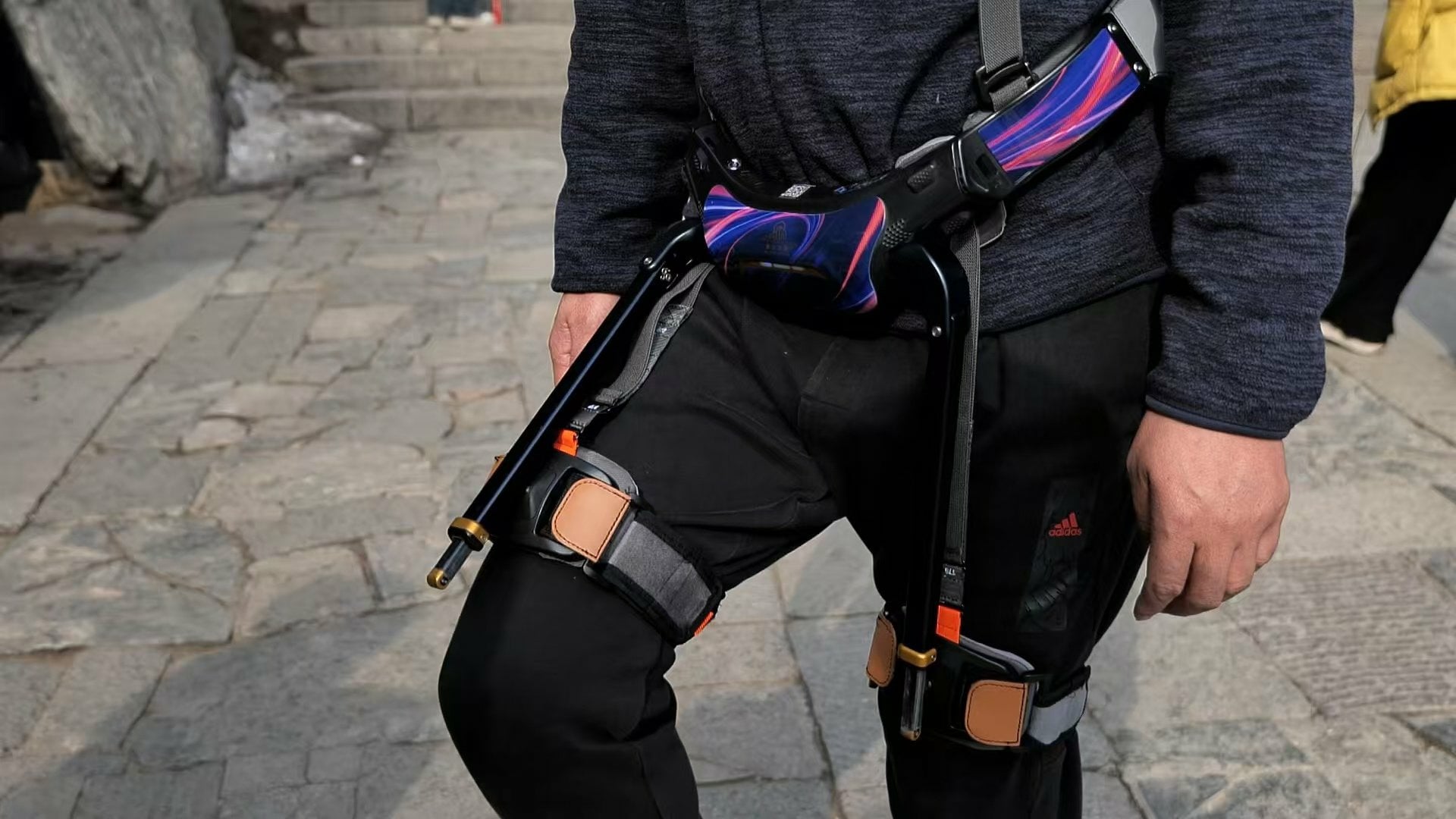 China, Exoskelett, Wandern, Kenqing Technology