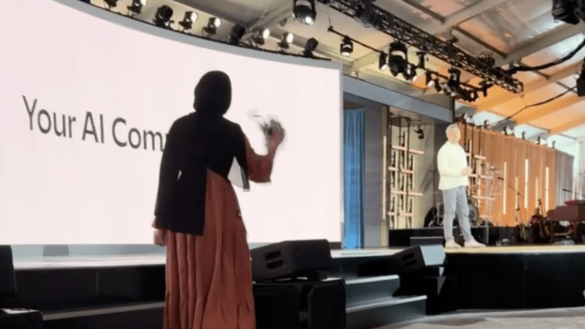 Microsoft, Ki, Künstliche Intelligenz, Microsoft Copilot, Mustafa Suleyman, 50 Jahre Microsoft, Israelkritik