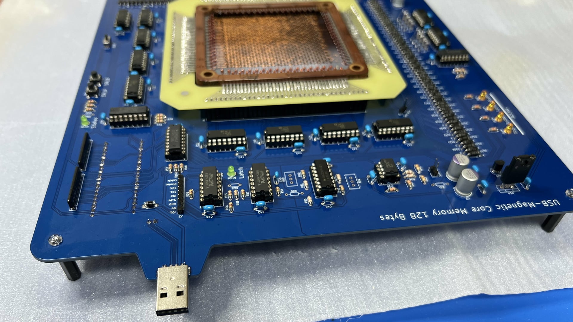 Speicher, Datenträger, USB-Stick, speichermedium, Magnetspeicher, Ferrit