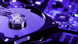 Daten, Speicher, Daten�bertragung, Festplatte, Hdd, Festplatten, Speichermedien, Datentransfer, Datentr�ger, datenspeicher, speichermedium, Memory, festplattenanalyse, Platter, HDDs