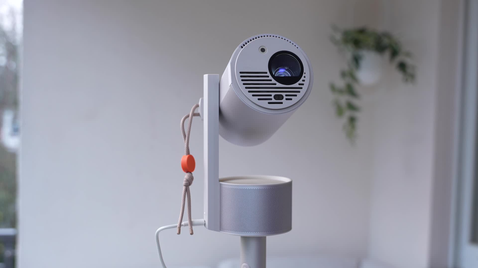 Video, Test, Timm Mohn, Beamer, Projektor, Xgimi, Stativ, Xgimi PowerBase Stand