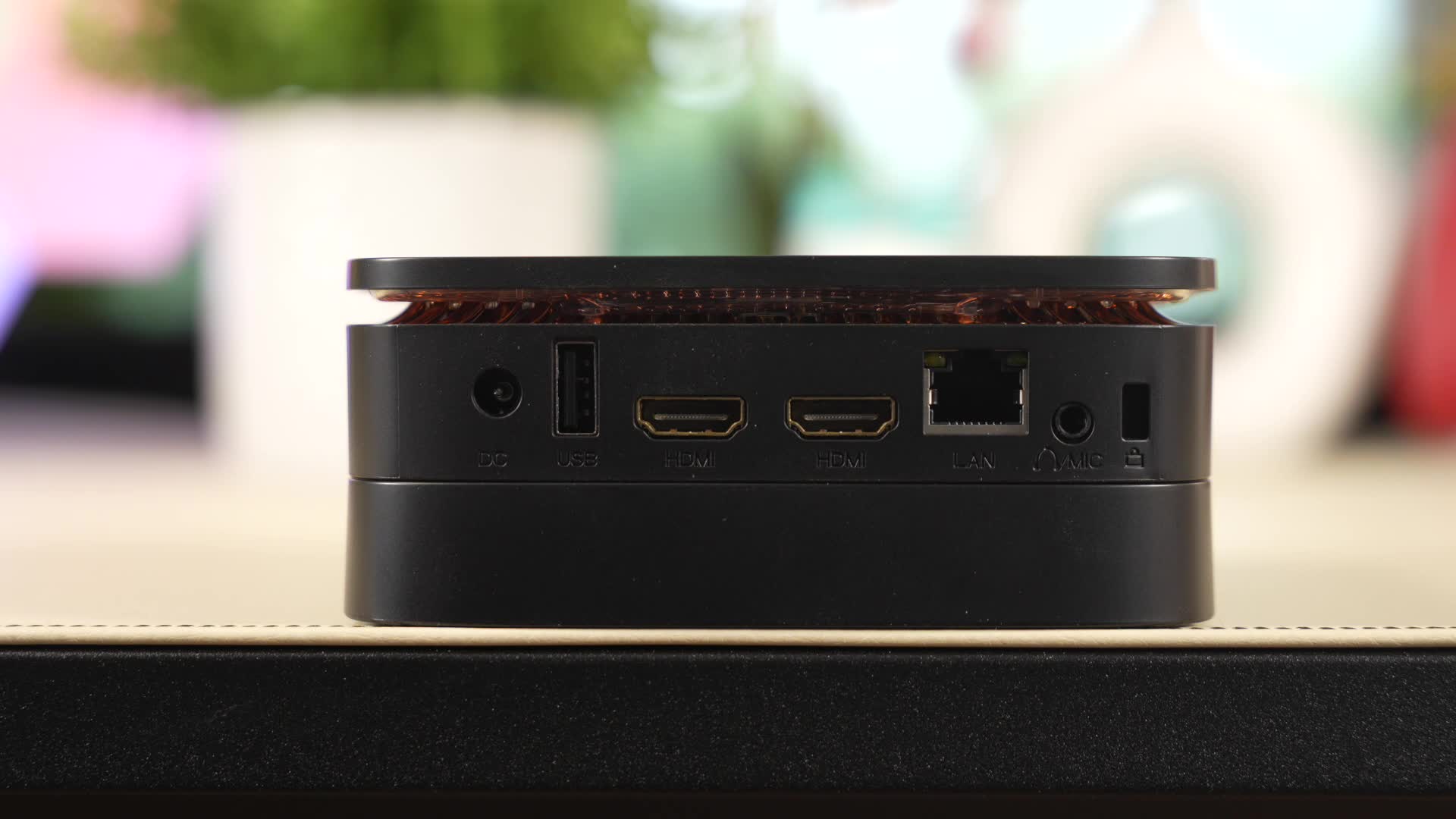 Test, Ssd, mini-pc, Timm Mohn, Mini PC, Docking Station, Windows 11 Pro, modulare Bauweise, Erweiterbarkeit, Blackview MP60, Intel N150, 5 Zoll Festplatte, Office Anwendungen, Medienstreaming, Günstiger Computer, LED Beleuchtung, PCMark Benchmark