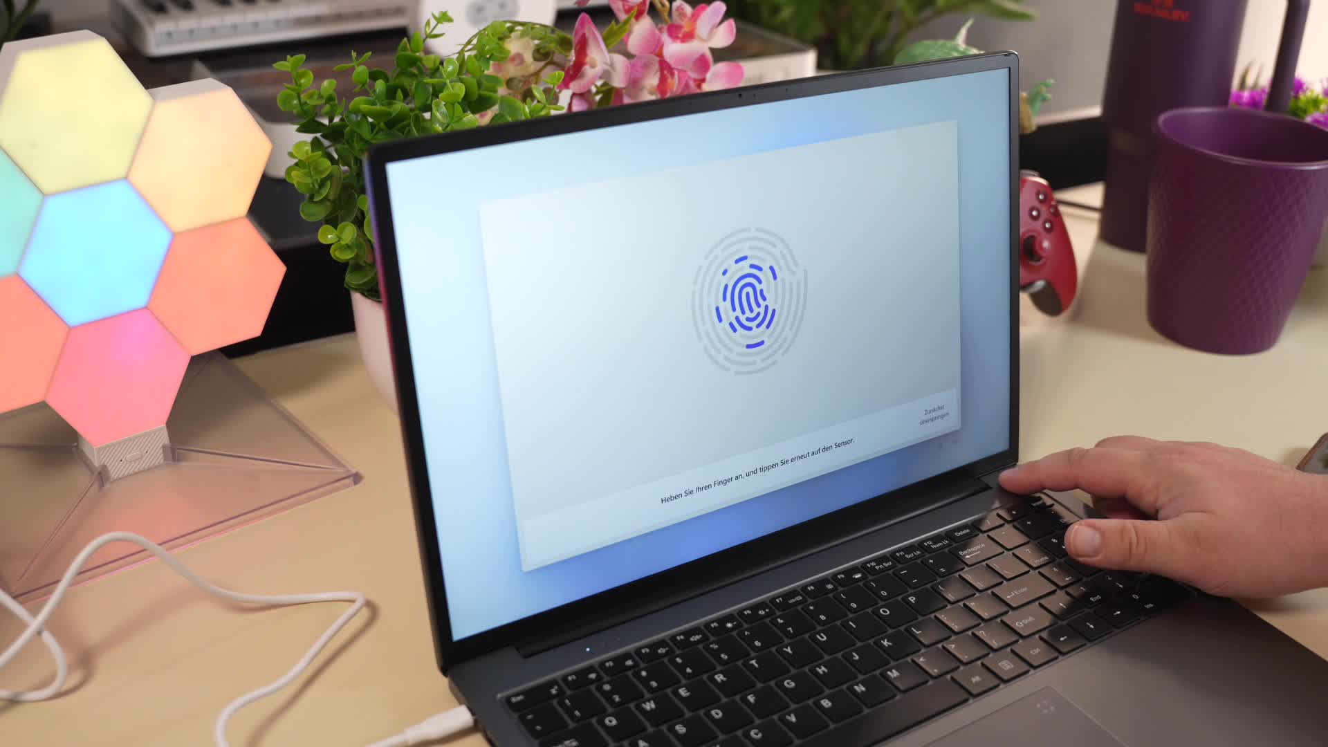 Notebook, Windows 11, Test, Timm Mohn, Fingerabdrucksensor, USB C, HDMI 2.0, 16 Zoll Display, PCMark Benchmark, Notebook Test, Blackview Acebook 12, 512 GB SSD, Intel i5, 16 GB RAM, Laptop Review, QWERTY Tastatur, Office Notebook, Budget Laptop