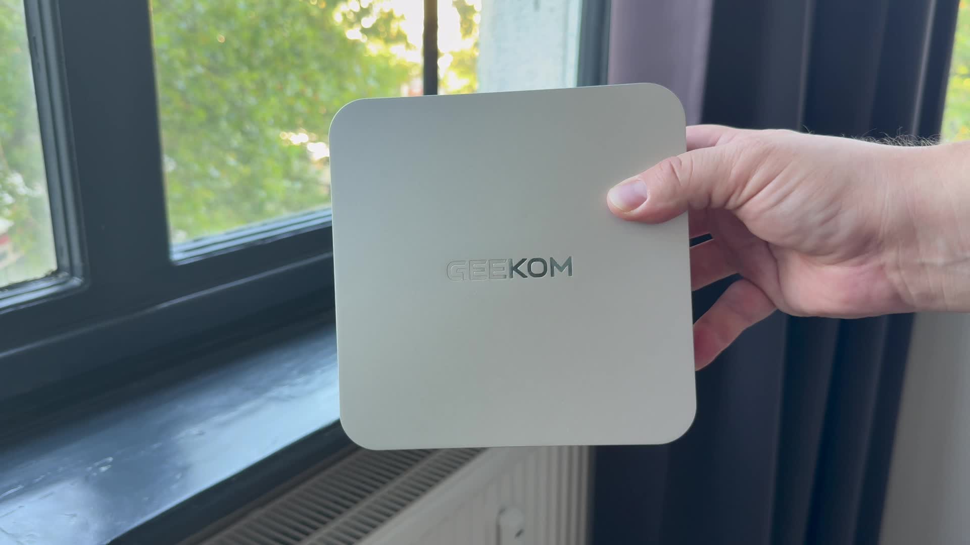 Linux, mini-pc, Timm Mohn, Kickstarter, Mini PC, IFA 2025, Windows 11 Pro, LPDDR5X, WLAN 7, Radeon 8060S, 128 GB RAM, AMD Ryzen AI Max+ 395, Geekom A9 Mega, XDNA 2 NPU, AI TOPS, IceBlast 5.0, WD Black SSD, AMD-Ryzen-AI-Max+ 395-Prozessor