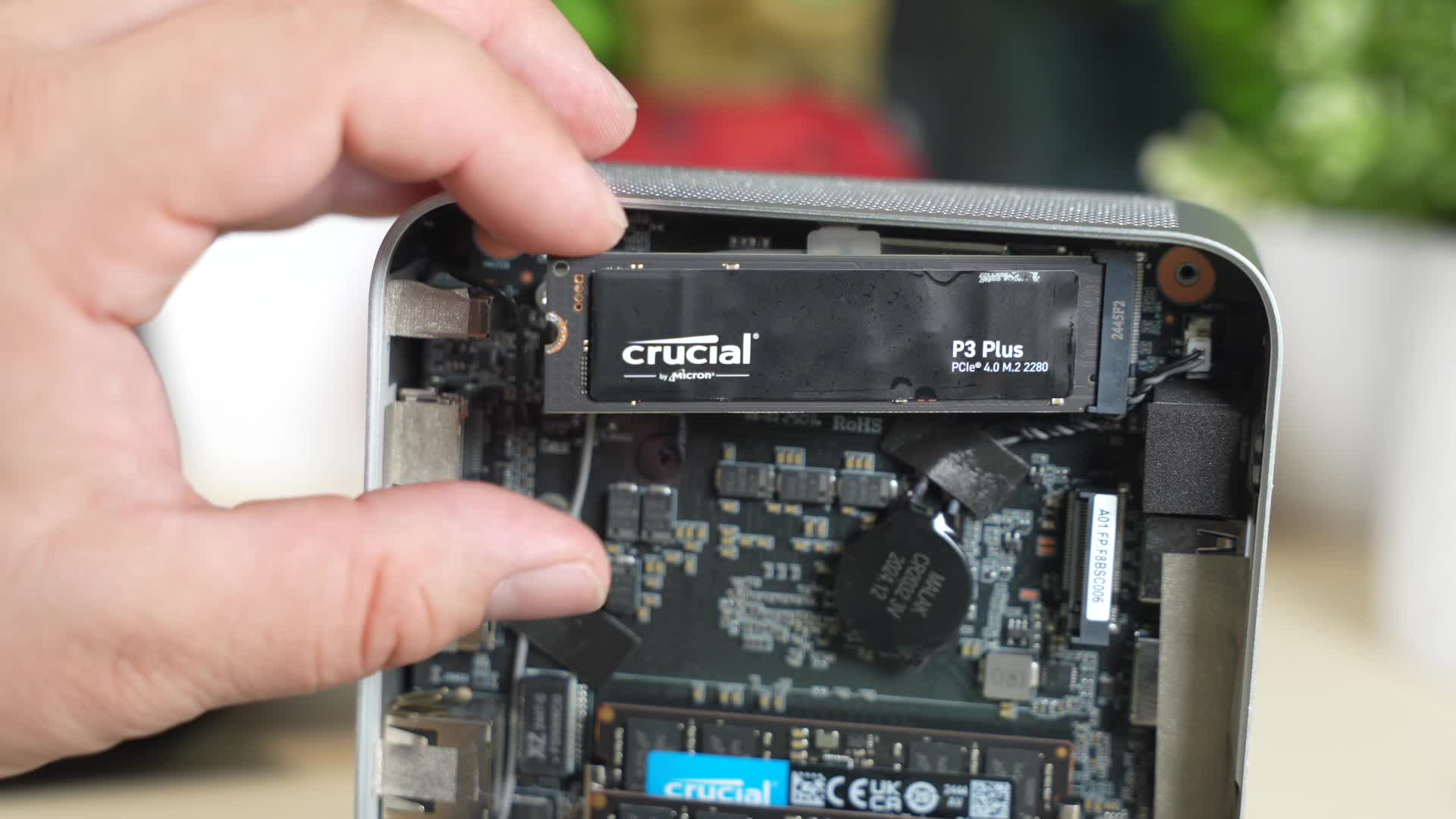 Ssd, Timm Mohn, mini-pc, Ram, NVMe, Mini PC, Geekom, Speichererweiterung, Minisforum, Samsung 990 Pro, SSD Upgrade, PC Hardware, Crucial P3 Plus, Hardware Upgrade, Minisforum AI X1, Windows Neuinstallation, Oculink Port, Mini PC Wartung