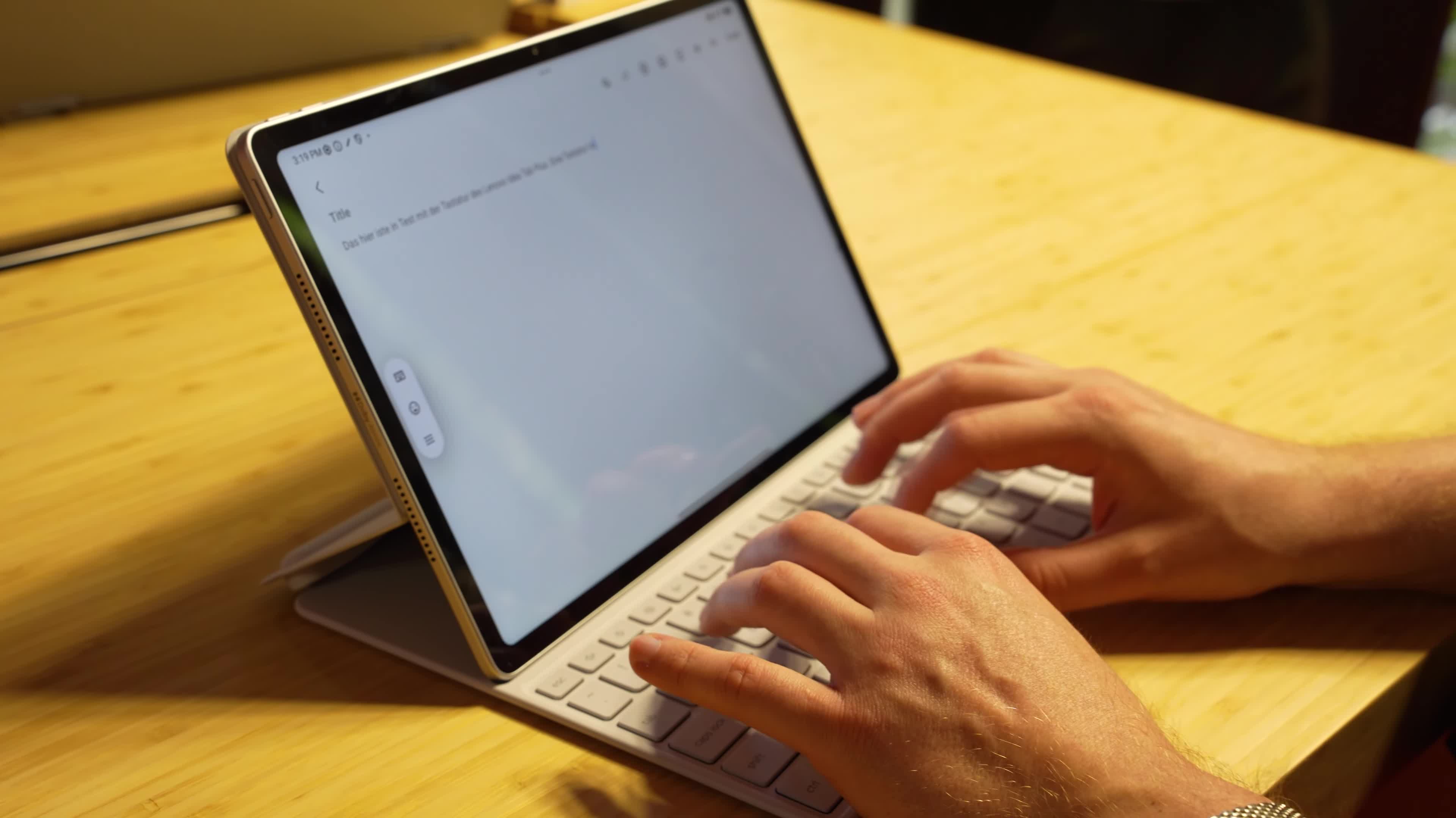 Tablet, Lenovo, Stylus, Andrzej Tokarski, Tabletblog, Android 15, Einsteiger, USB C, Studenten, Desktop Modus, 12, 1 Zoll Display, Budget Tablet, Tastaturcover, IdeaTab Plus, MediaTek Dimensity 6400