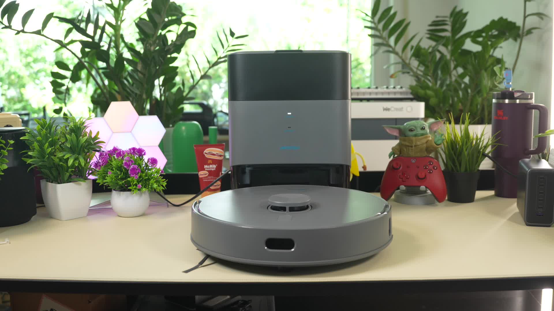 Test, Smart Home, Timm Mohn, Akkulaufzeit, Fernbedienung, Absaugstation, Docking Station, Reinigungsroboter, Wischstaubsauger, App Steuerung, Saugleistung, Haushaltshelfer, Airrobo T25+, USLAM 6.0, Staubbeutel, Reinigungsroutine, Absturzsensoren