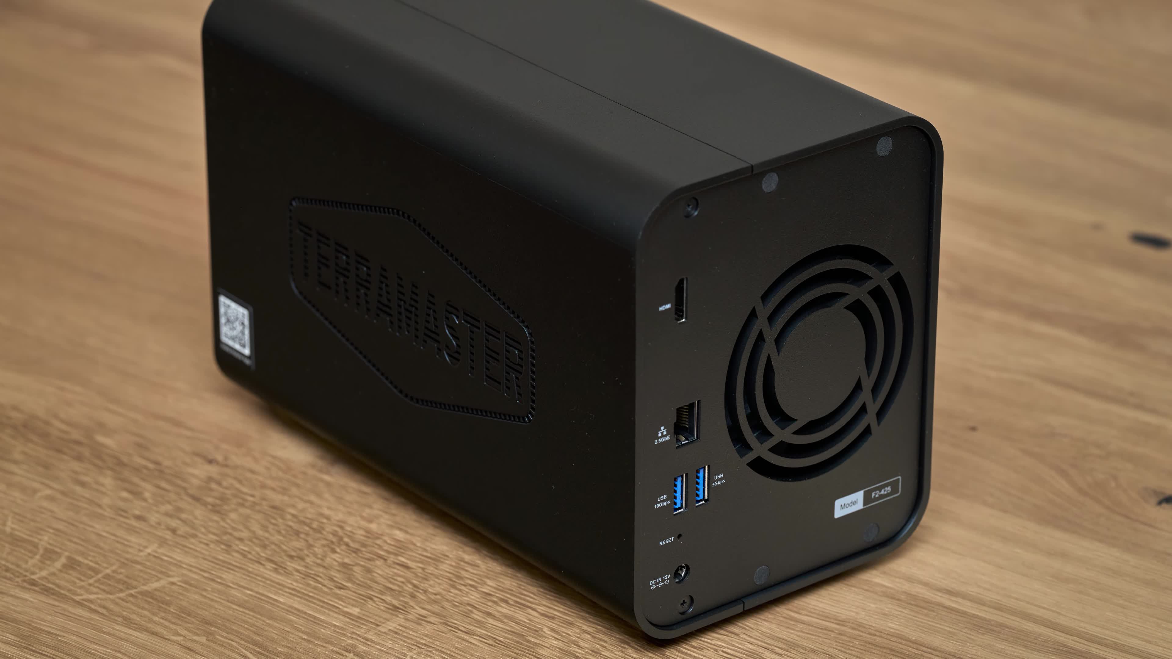 Test, ValueTech, Nas, plex, Heimnetzwerk, Netzwerkspeicher, eMMC, Medienserver, Jellyfin, docker, TerraMaster F2-425, 2 Bay NAS, TOS 7.0, 5 Gigabit LAN, TerraMaster F2-424, Ugreen DXP2800, Einsteiger NAS