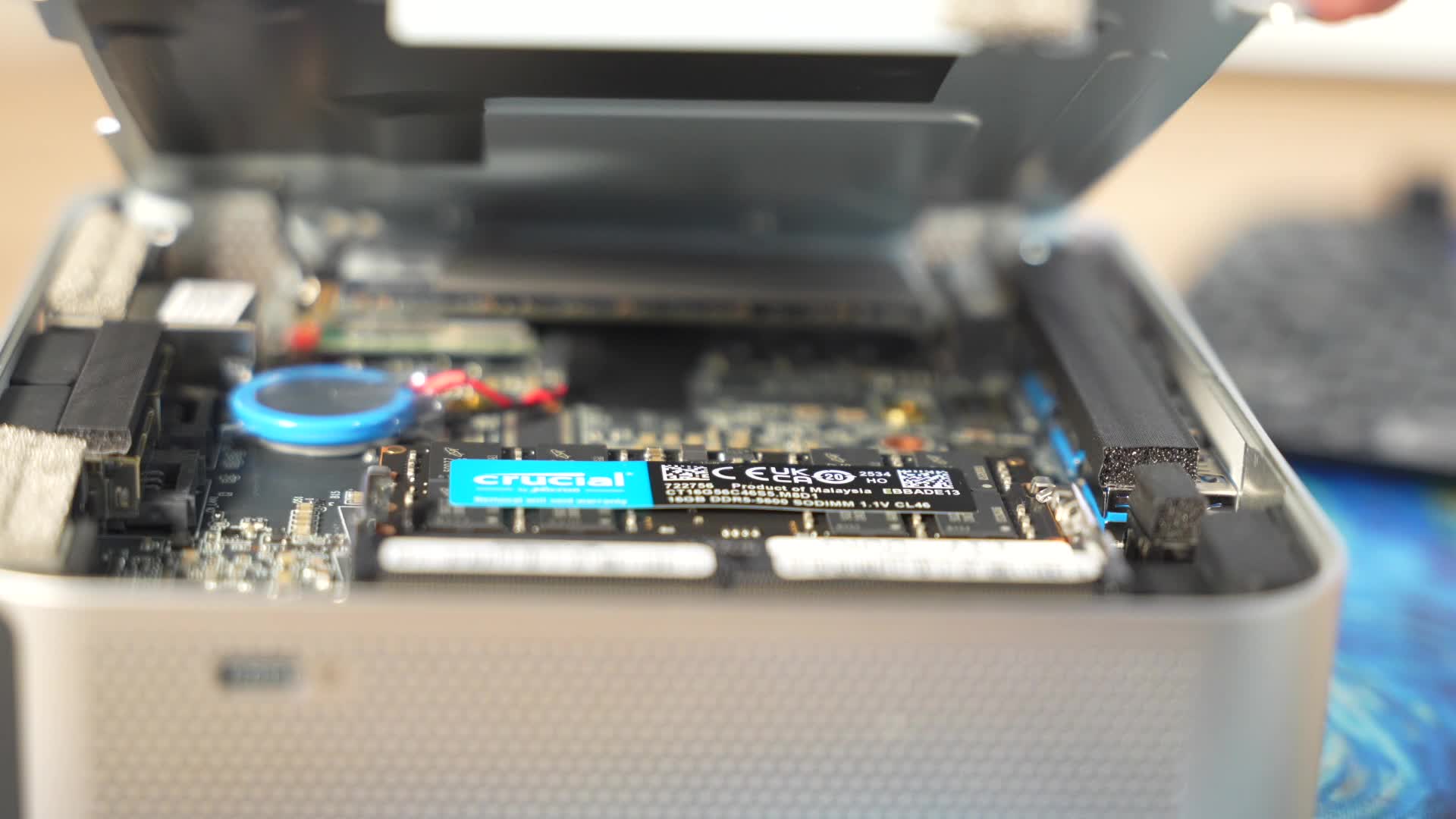 Amazon, Arbeitsspeicher, Mini PC, Geekom, PC Hardware, SSD Upgrade, DDR5 RAM, RAM Upgrade, Hardware Upgrade, Schrauben, Aufrüstung, Geekom A7 Max, Mini PC Upgrade, Interne SSD, WLAN Karte