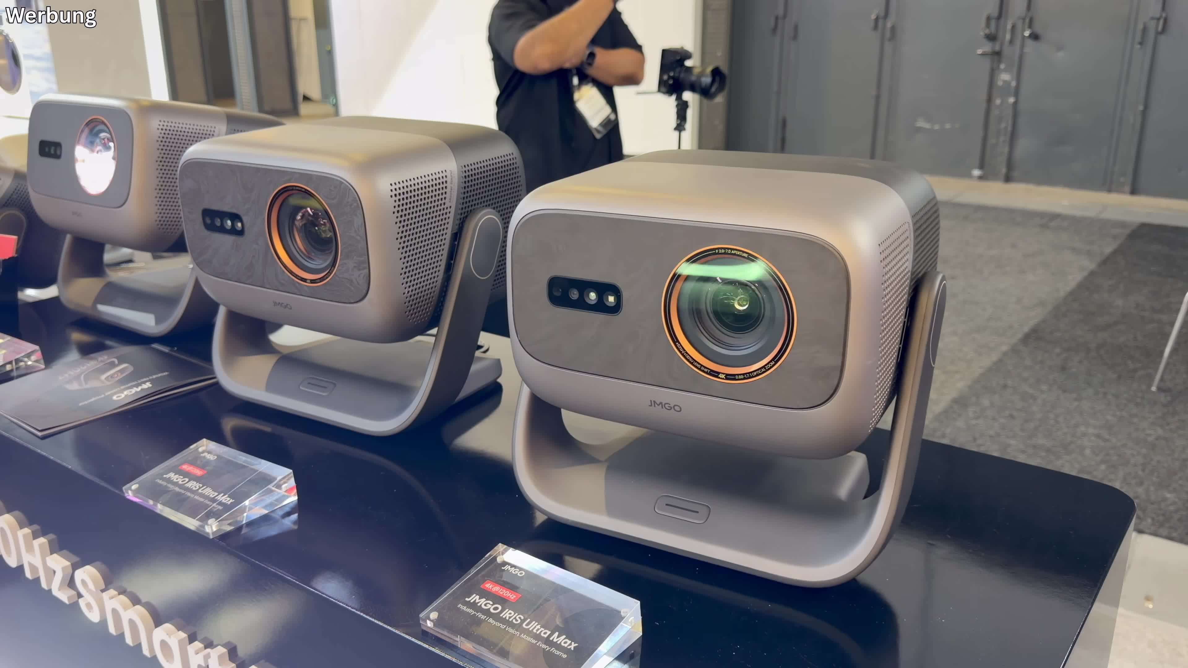 NewGadgets, Johannes Knapp, Beamer, Projektor, Heimkino, 120 Hz, Jmgo, JMGO N1S 4K, Lens Shift, 4K Beamer, Gaming Beamer, Jmgo Iris Ultra Max, Iris Ultra Max, Iris Ultra